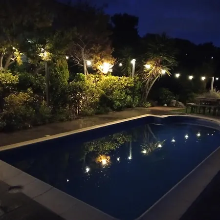 Casa Bella Vista En Montana Con Vistas Al Mar Y Piscina Privada Holiday home