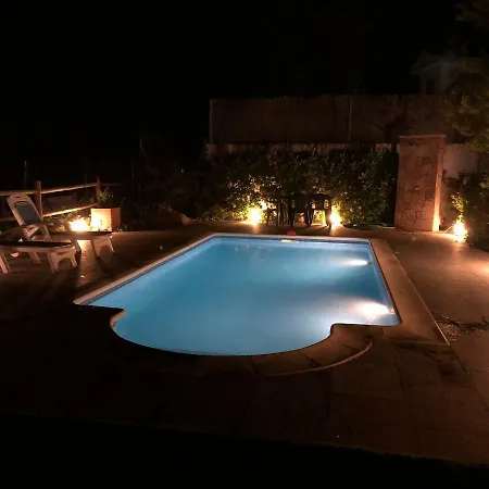 Casa Bella Vista En Montana Con Vistas Al Mar Y Piscina Privada